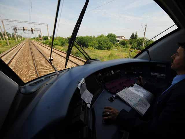 Cum se împart banii de infrastructură în 2013: buget mai mic cu 8,5% față de 2012. Drumurile primesc de la stat 1,3 mld. euro