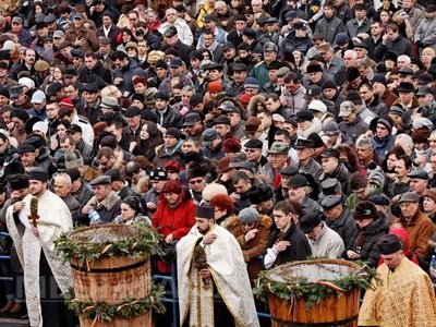 Boboteaza și Sfântul Ioan încheie sărbătorile nașterii Mântuitorului Iisus Hristos