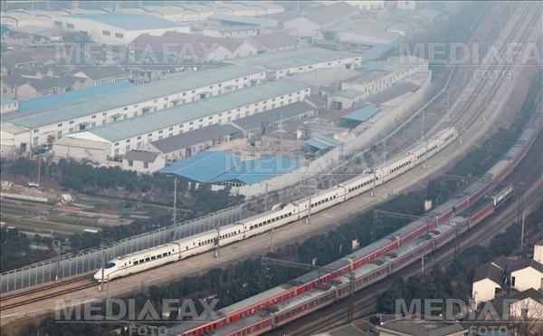 Made in China: 2.300 de kilometri în opt ore, cea mai lungă cale ferată de mare viteză din lume