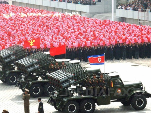 Coreea de Nord se pregătește de RĂZBOI. Kim Jong-un a instaurat legea marțială