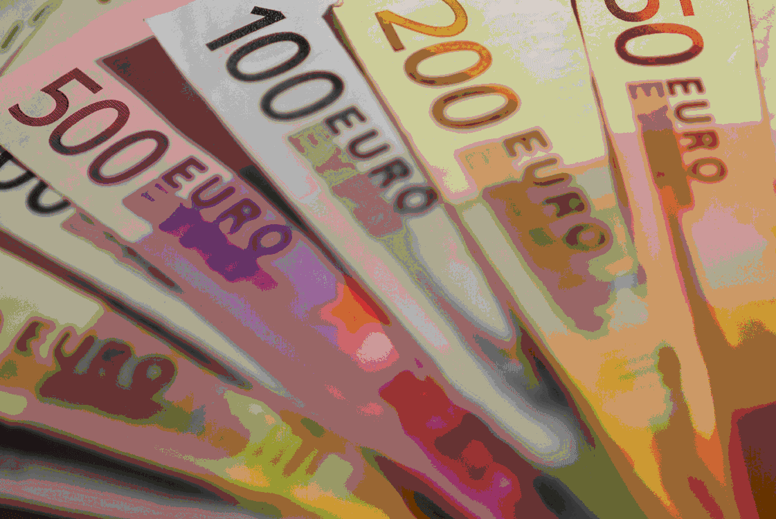 Coface: Cursul mediu ar putea fi de 4,5-4,55 lei/euro în 2013