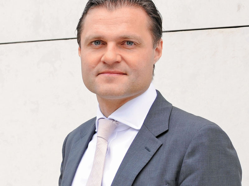 Greg Konieczny are pe mână activele de 3,3 miliarde de euro ale Fondului Proprietatea