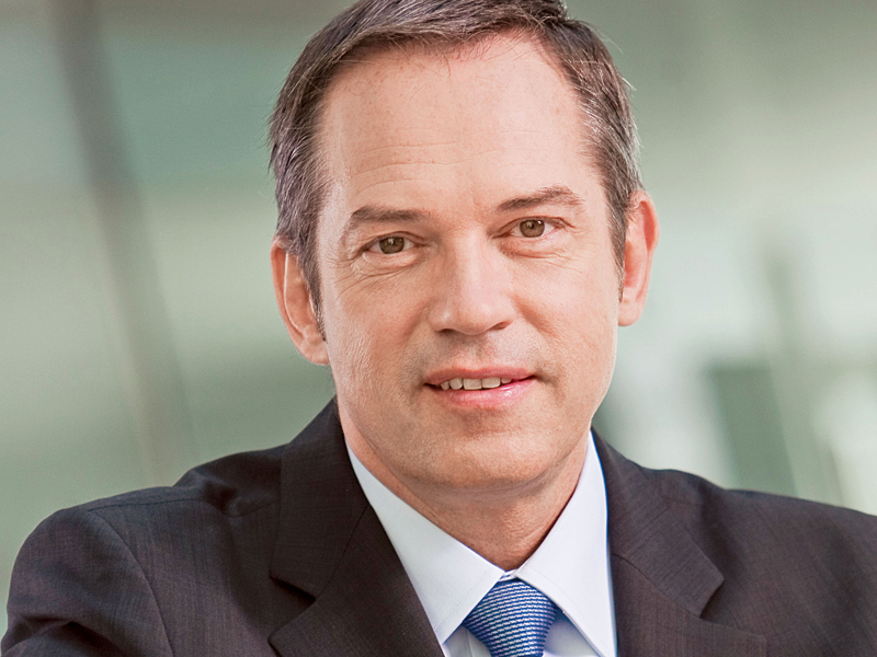 Michel Lamoot conduce businessul Real România, preluat recent de francezii de la Auchan