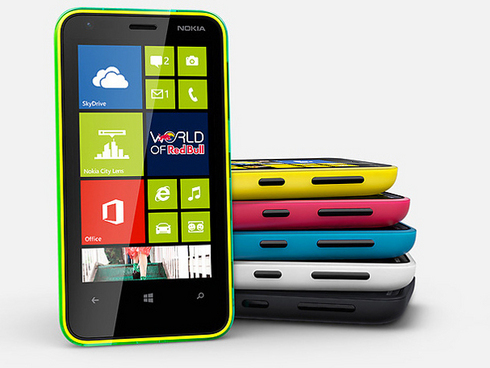 Nokia revine pe profit
