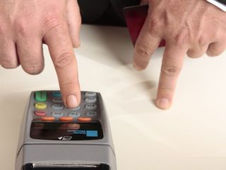 Plățile prin card au fost suspendate la Vatican, la cererea Băncii Italiei