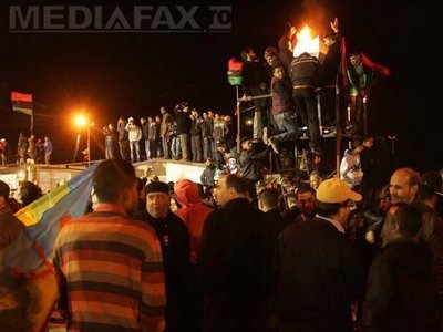 AMENINȚARE iminentă împotriva occidentalilor la Benghazi. Londra îndeamnă cetățenii britanici să părăsească orașul