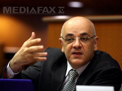 Arafat: Avionul cumpărat prin contribuția populației va avea primele misiuni într-o lună și jumătate