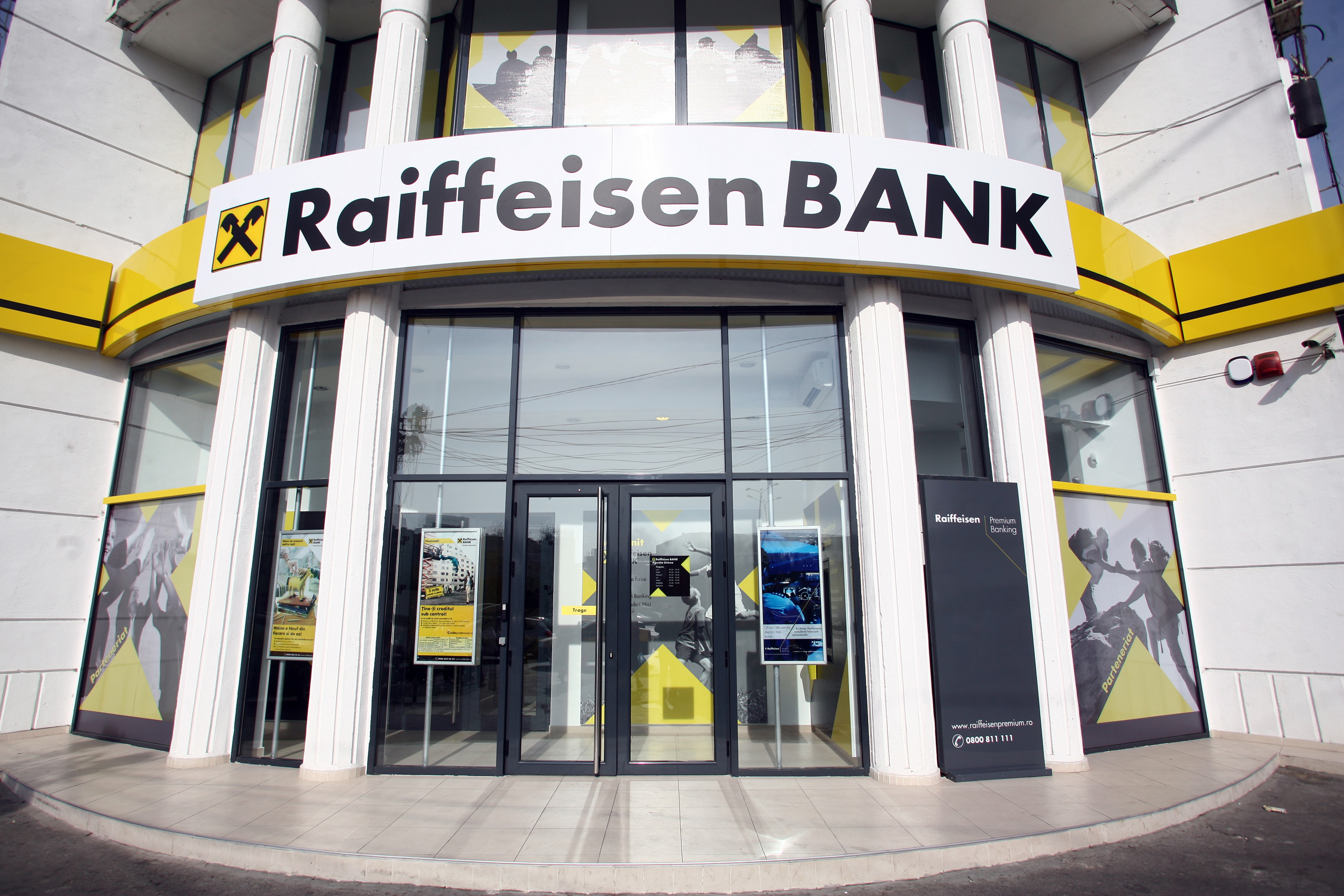 Raiffeisen acordă IMM-urilor credite de maximum 1,85 mil. euro cu garanții UE