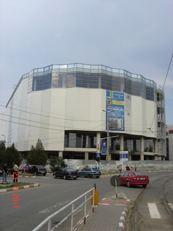 Prima deschidere a anului în piața mallurilor: Uvertura Botoșani
