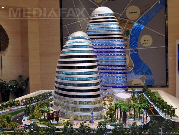 Construcțiile clonate din China: Imitațiile clădirilor celebre din lume și controversele lor