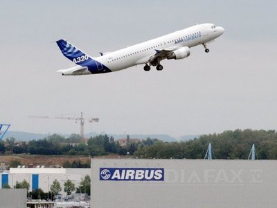 Schimbări la Airbus după problemele de la Boeing: Compania va folosi baterii standard în loc de cele litiu-ion