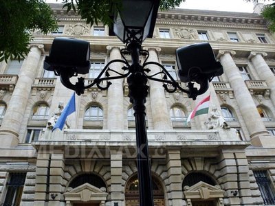 Banca centrală din Ungaria este investigată de poliție