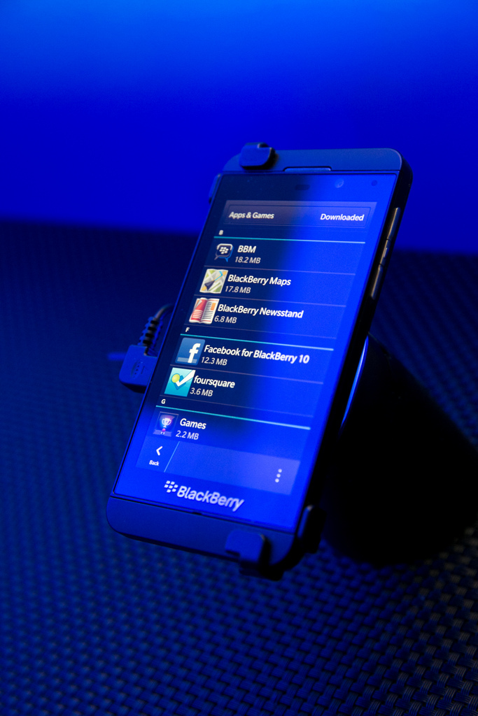 Vodafone va aduce în România noile Blackberry 10