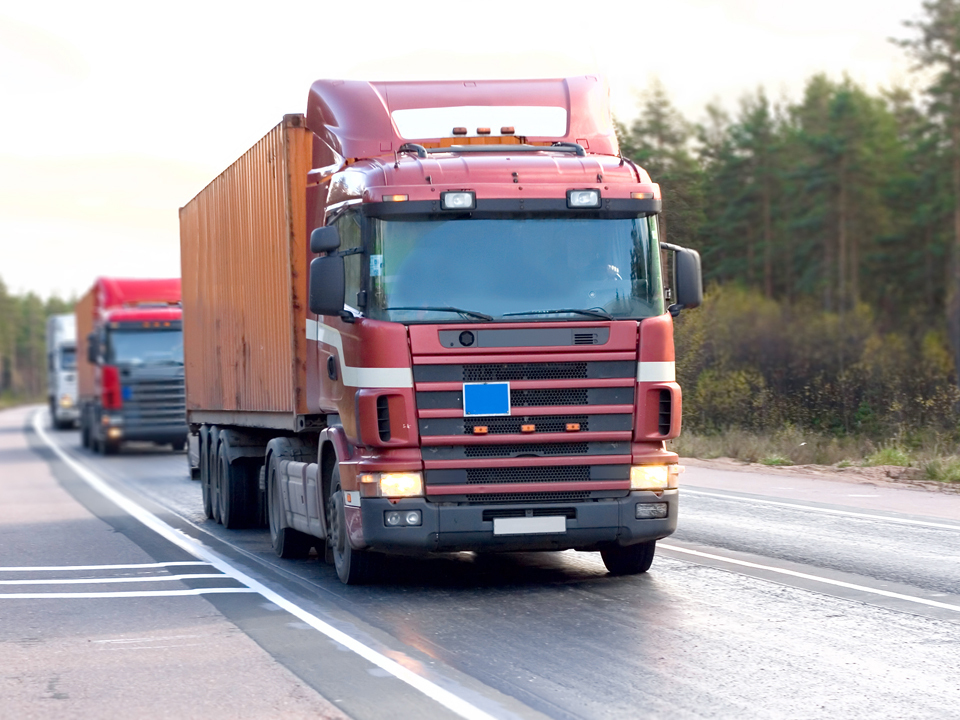 Înmatriculările noi de vehicule rutiere pentru transportul pasagerilor, 250.000 de unități