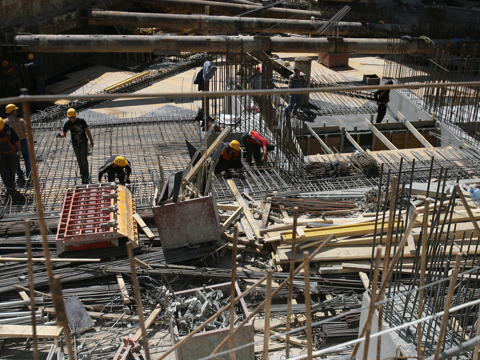 Un constructor din Argeș vrea să facă blocuri în Libia