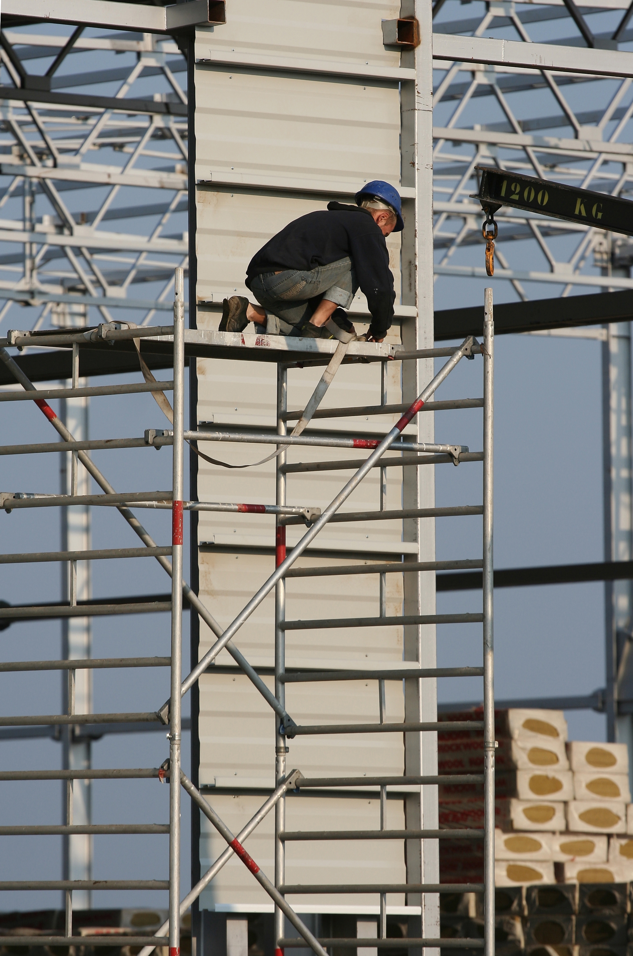 Elmas Brașov va investi în acest an 3,5 milioane euro în producția de construcții metalice și mașini