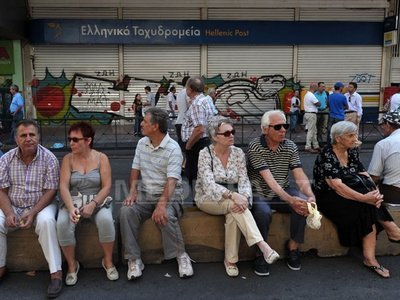 Jumătate dintre greci fac evaziune fiscală. În top se află doctorii, liber-profesioniștii și avocații