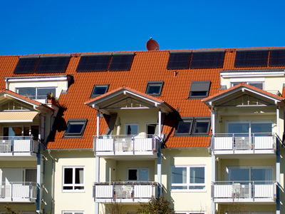 Oficial ANRE: Guvernul trebuia să reducă schema de sprijin pentru energia regenerabilă în acest an