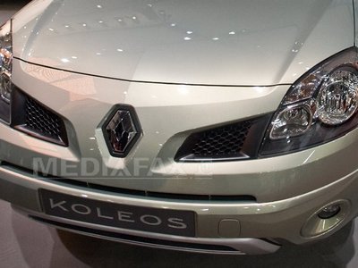 Renault recheamă în service peste 60.000 de SUV-uri