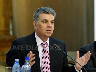 Zgonea: Comisia pentru Statut are termen până joi, la 9.00, să elaboreze raport privind reexaminarea cerută de Traian Băsescu