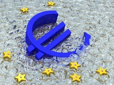 Director SaxoBank: Euro este sortit pierzaniei