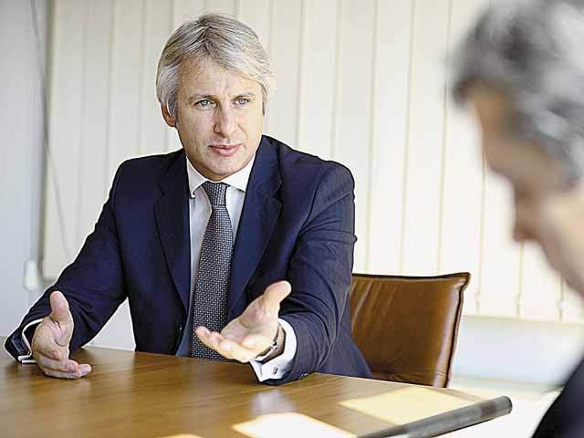Ministrul fondurilor europene: Cine greșește în proiecte primește direct cartonașul roșu