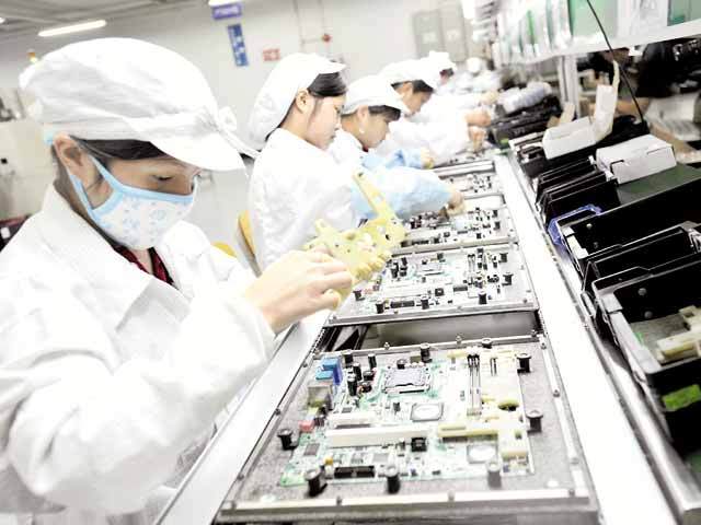 Apple a început deja producția de iPhone 5S în fabricile furnizorului chinez Foxconn