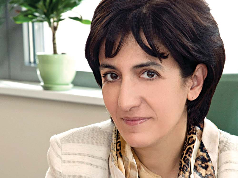 Cele mai puternice femei din România: Elena Mitova, Novartis