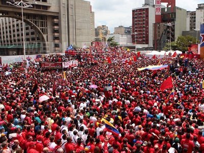 Hugo Chavez, omagiat solemn după șapte zile de la deces