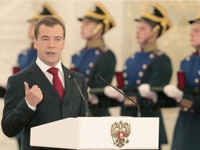 Efectele crizei cipriote - Medvedev: Rusia ar putea reanaliza importanța euro în rezervele băncii centrale