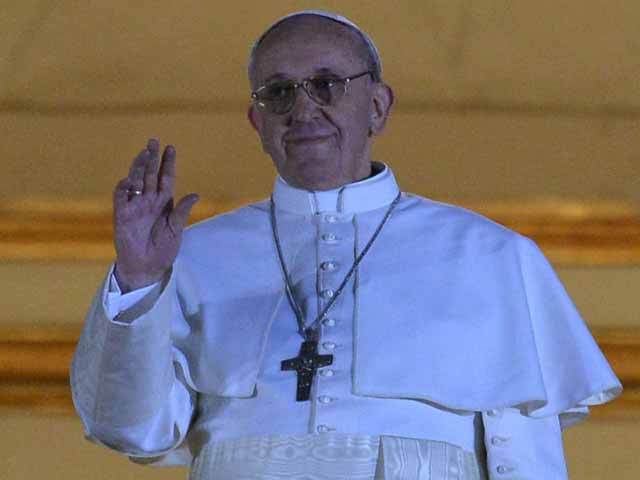 Prin alegerea numelui de Francisc I, noul papă se angajează să reclădească Biserica