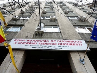 Guvernul a aprobat comasarea RADET cu ELCEN. Oprescu se va întâlni cu Ponta la Palatul Victoria