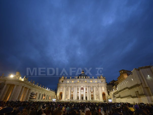 Cine este NOUL PAPĂ. Vaticanul a ales cine va sta în fruntea Bisericii Catolice