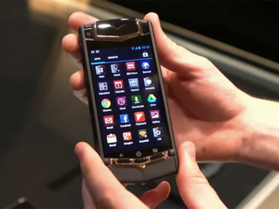 Cel mai nou model Vertu este disponibil și în România. Cu ce sumă poate fi achiziționat