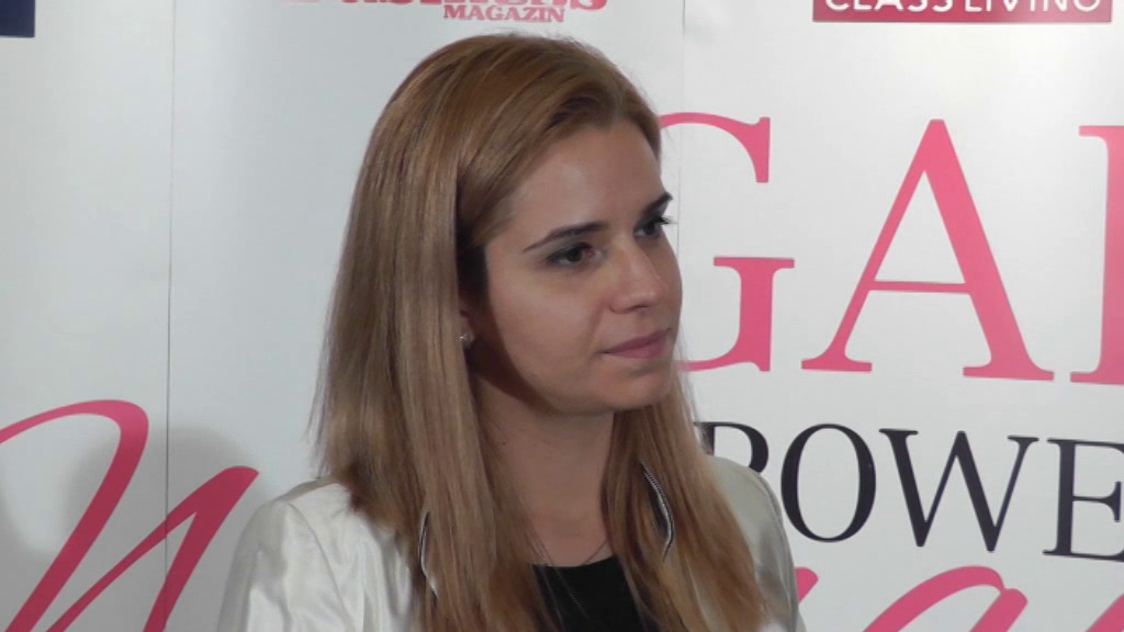 Ioana Lemnaru, Mercedes-Benz: Intuiția feminină se aplică și în afaceri