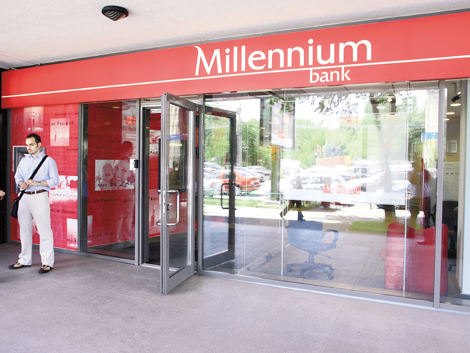 Millennium a crescut creditarea, dar pierderile s-au adâncit