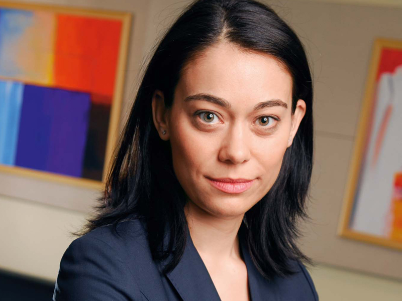 Cele mai puternice femei din România: Alina Drăgan, Unicredit Țiriac Bank