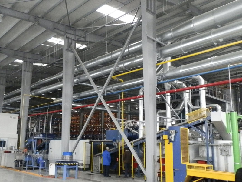 Investiții record ale celui mai mare producător auto de baterii din România