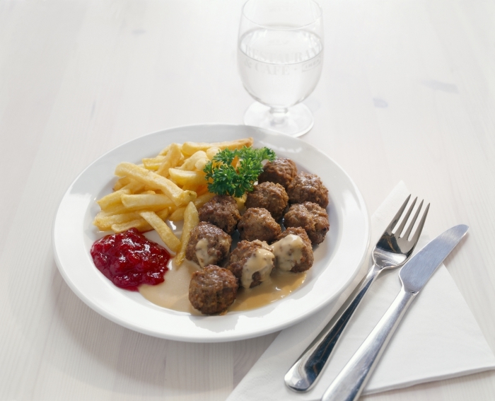 Chifteluțele se întorc la IKEA, acum le este testat ADN-ul