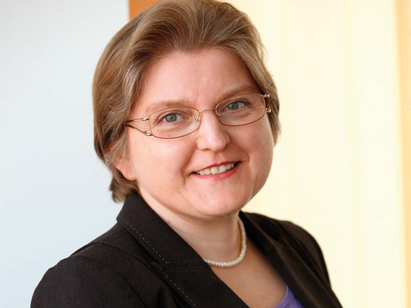Cele mai puternice femei din România: Ella Kallai, Alpha Bank România