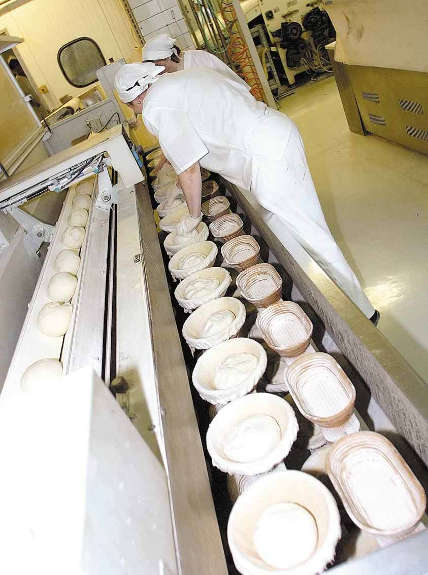 Winkler: Reducerea TVA la produsele de panificație nu va duce la ieftinirea pâinii