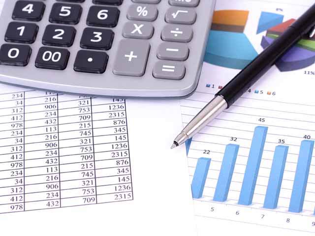 Guvernul reduce ținta de creștere economică la doar 2,8% în 2015