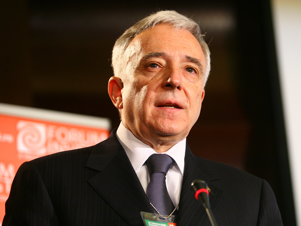 Ce a spus Mugur Isărescu în ultimele zile despre situația din Cipru și implicațiile pe piața locală