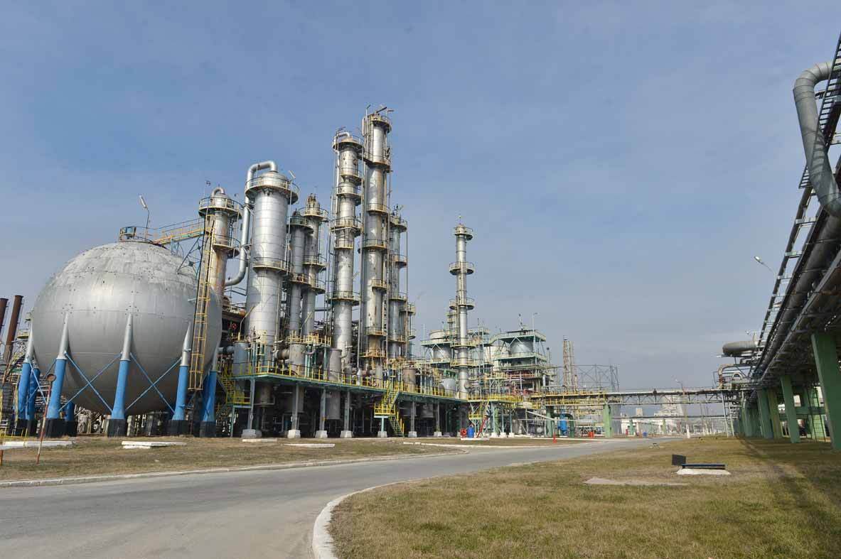 Industrie: Reindustrializarea a început cu insolvențele