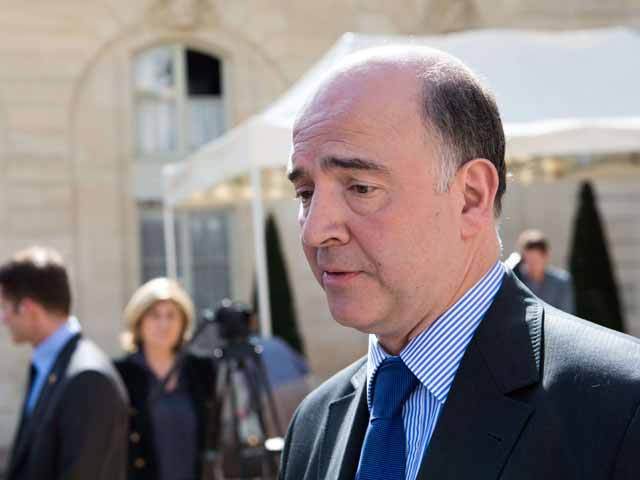 Ministrul francez Moscovici a adormit la o ședință de criză, în timp ce Merkel a respins cererile unui președinte disperat