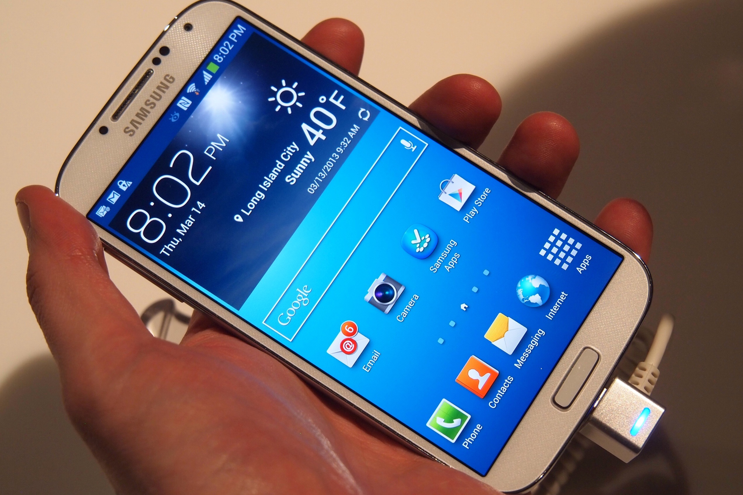 Samsung și Electronic Arts, în parteneriat pentru conținut dedicat Galaxy S4