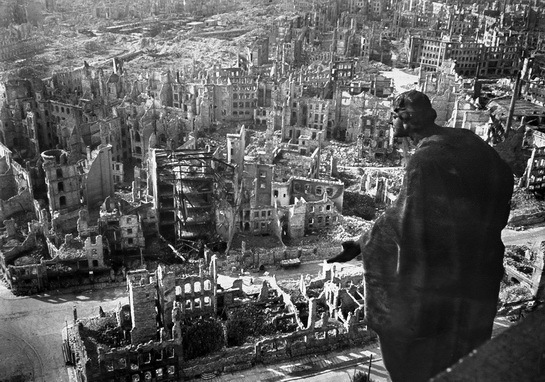 POZA ZILEI: 9 Mai 1945 - Ziua Victoriei