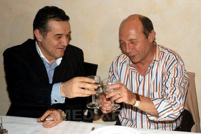 Gigi Becali i-a cerut avocatului să înceapă demersuri la Președinție pentru grațiere