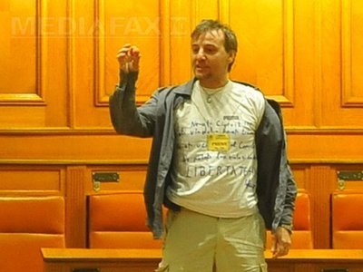 Sobaru a ieșit din greva foamei: "Am tras un semnal de alarmă, a fost o formă de protest"
