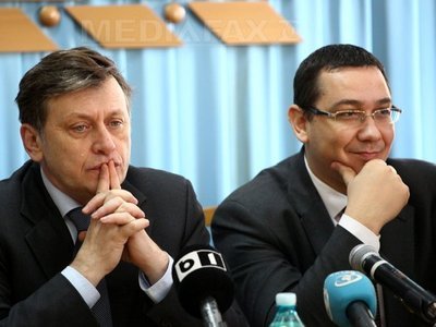 Ponta: Cu cine pot vorbi de la PDL, cu Blaga, cu Udrea? Antonescu: Cu Blaga, dar dumneavoastră